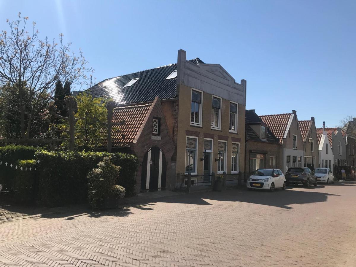 Stad aan 't Haringvliet B&B Logeren Bij De Burgemeester מראה חיצוני תמונה